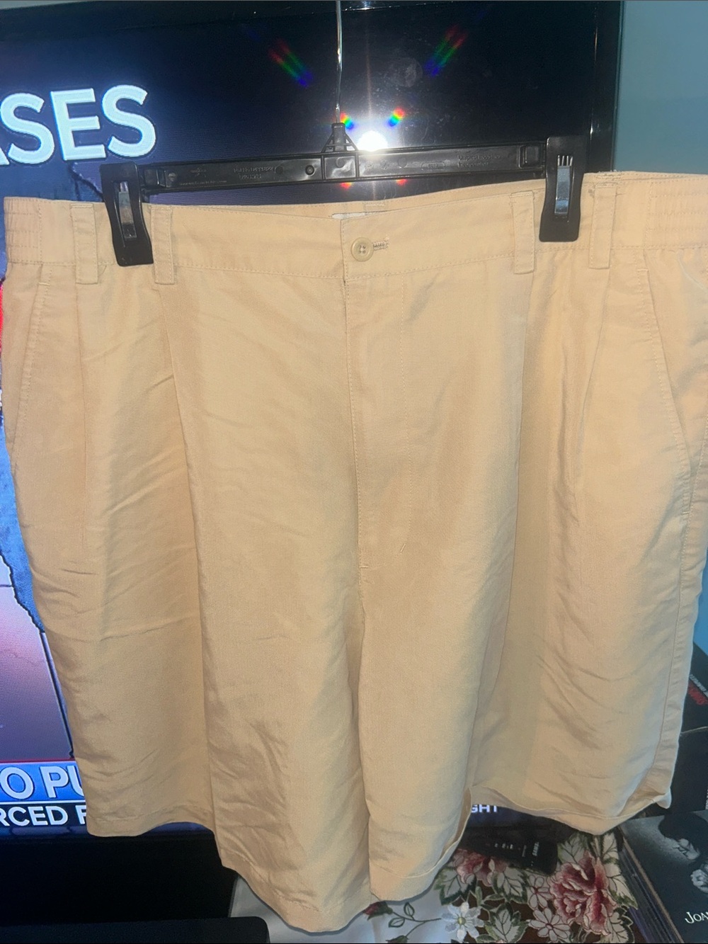 Arnold Palmer Beige Pleated Shorts Size 38